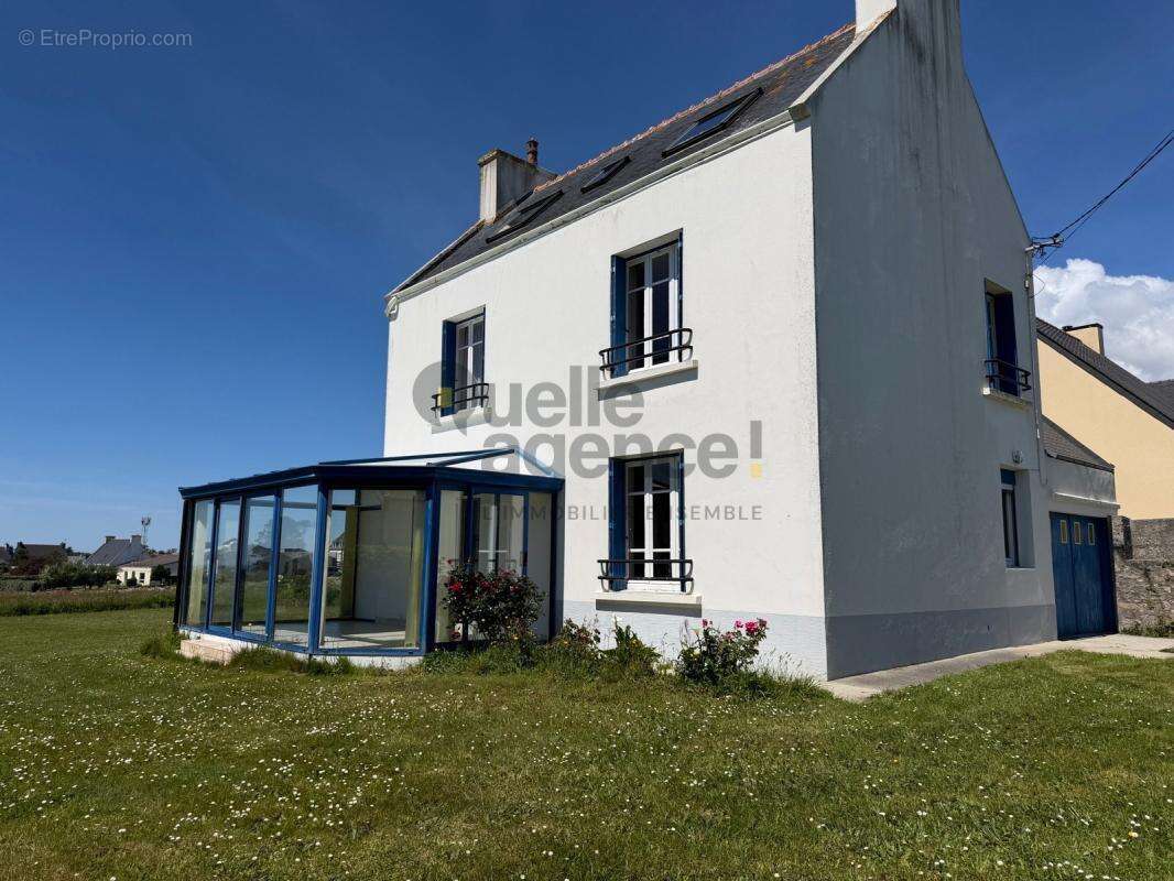 Maison à PLOUHINEC