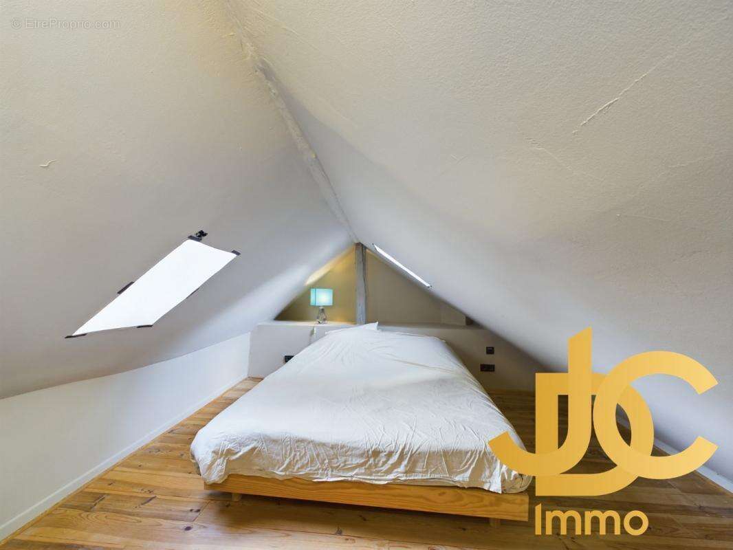 Appartement à SAINT-ETIENNE-DE-TINEE