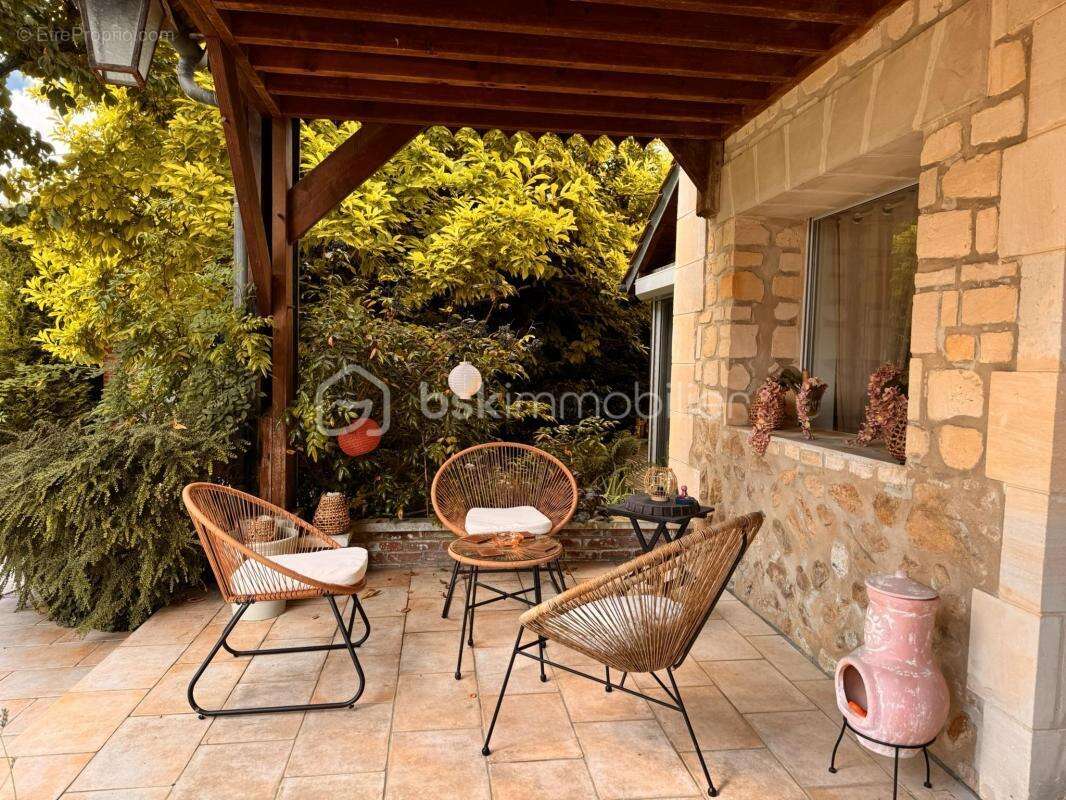Propriété de 260 m2 composée de 2 habitations à Autrêches (60350) - photo 5
