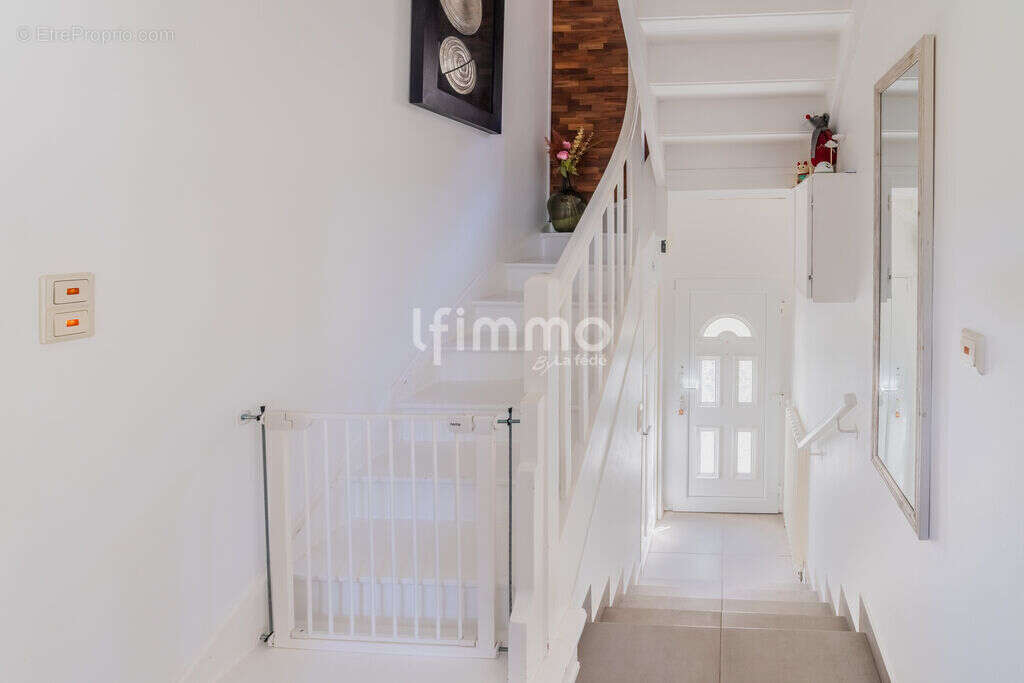 Coquette Maison Individuelle, Secteur Calme de Morhange - photo 2