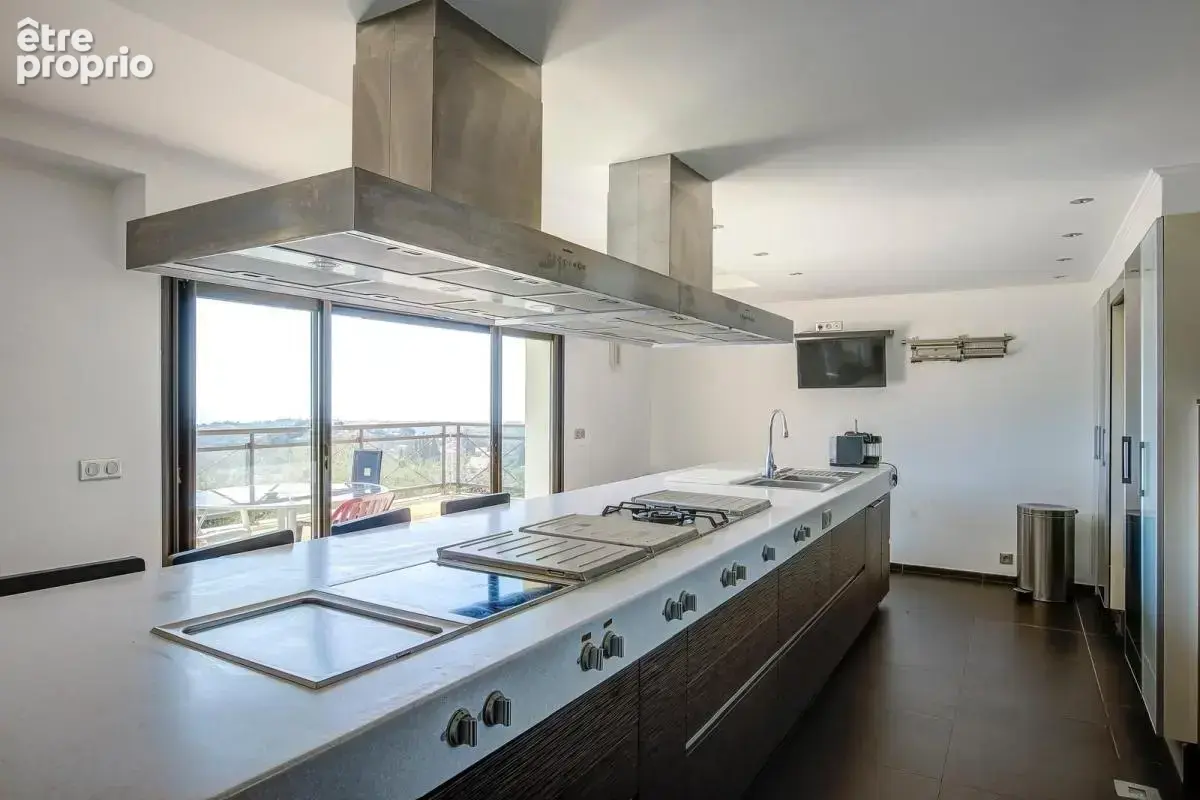Villa d'exception - vue mer - piscine - photo 11
