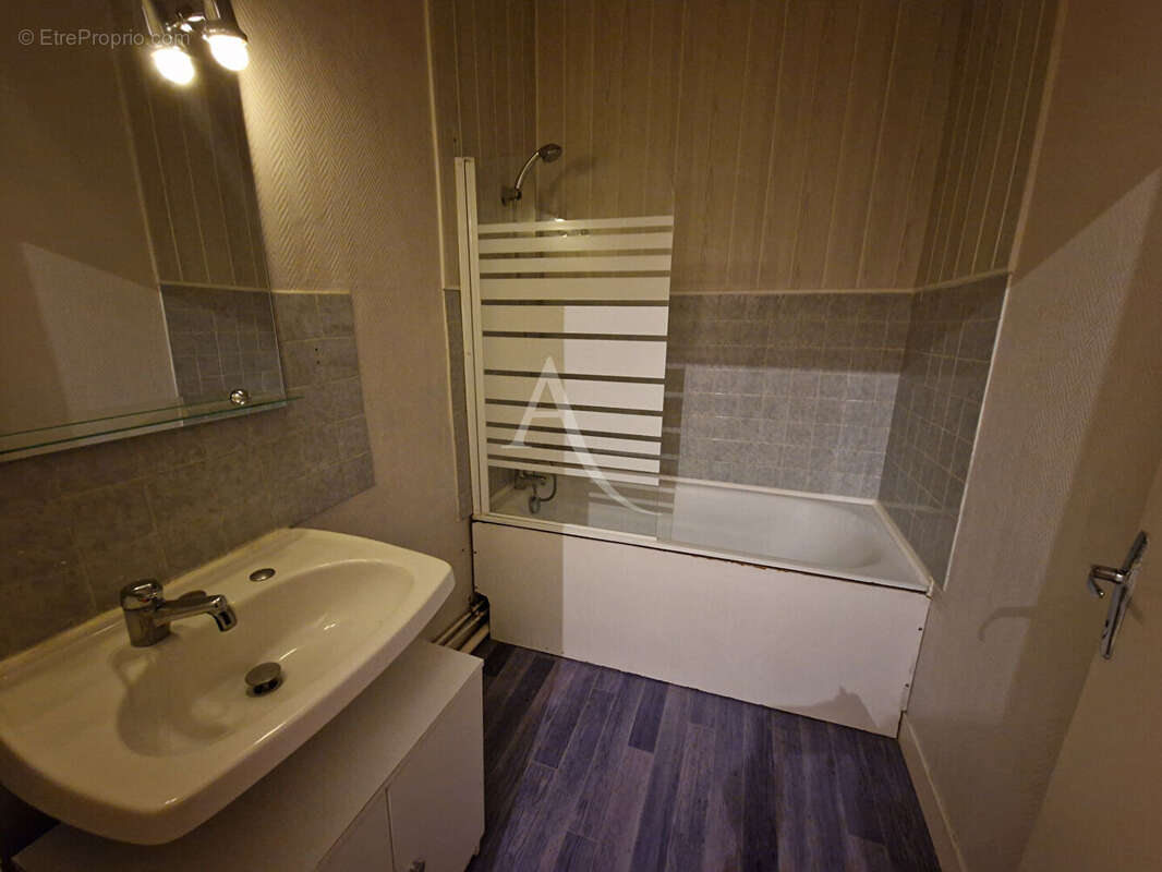 MAISON F2 - Proche Demi-Lune - photo 4