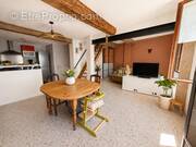 Appartement à SAINT-LAURENT-D'AIGOUZE