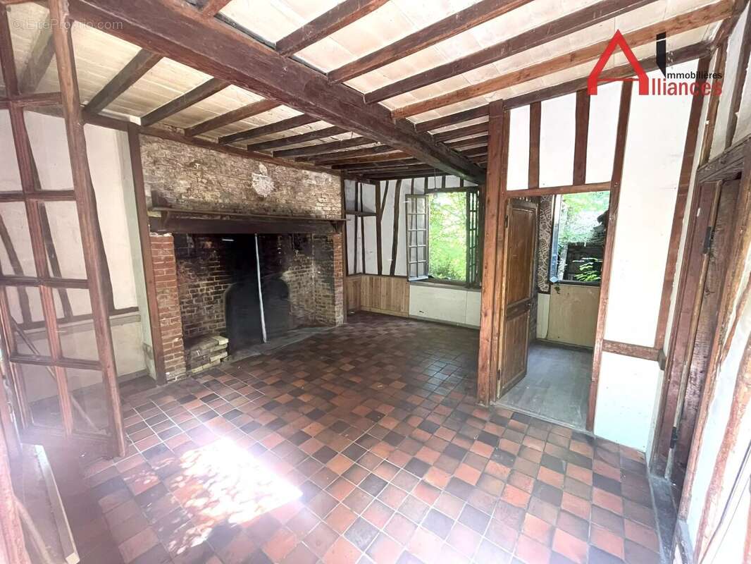 Maison à OISEMONT