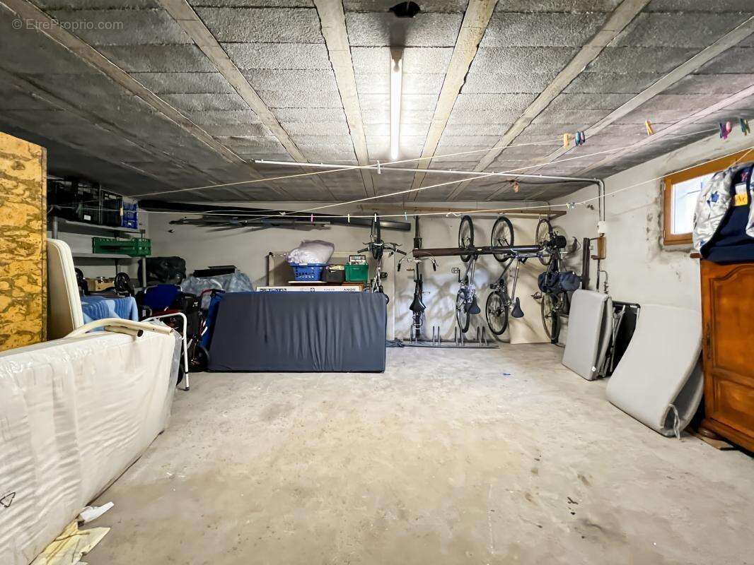 Maison 190 m² à Tosse  - photo 21