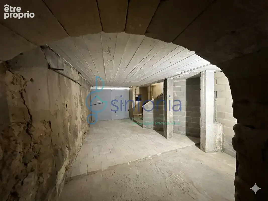 À seulement 4 km de la cité ducale d'Uzès, vente maison de 163 m2, 7 pièces plus atelier en mezzanine, deux be - photo 22