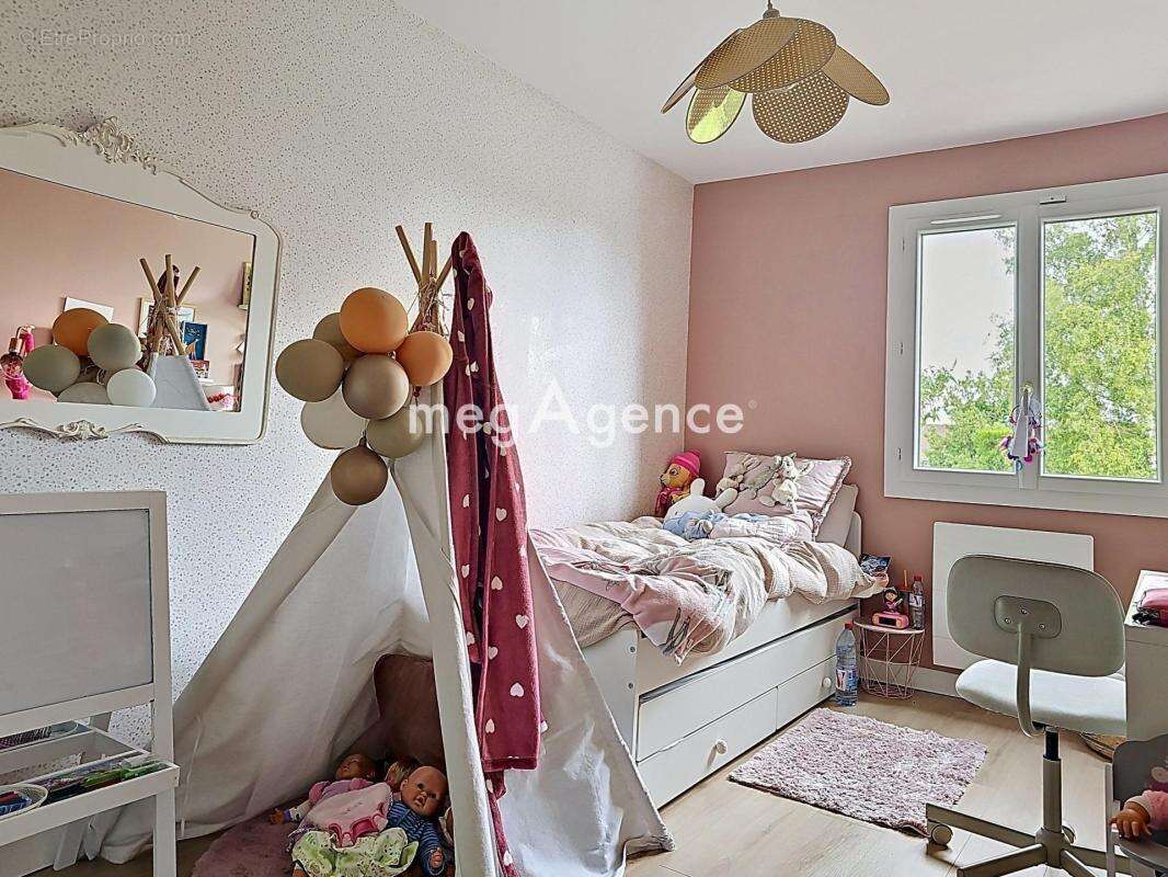 Maison à FLINS-SUR-SEINE