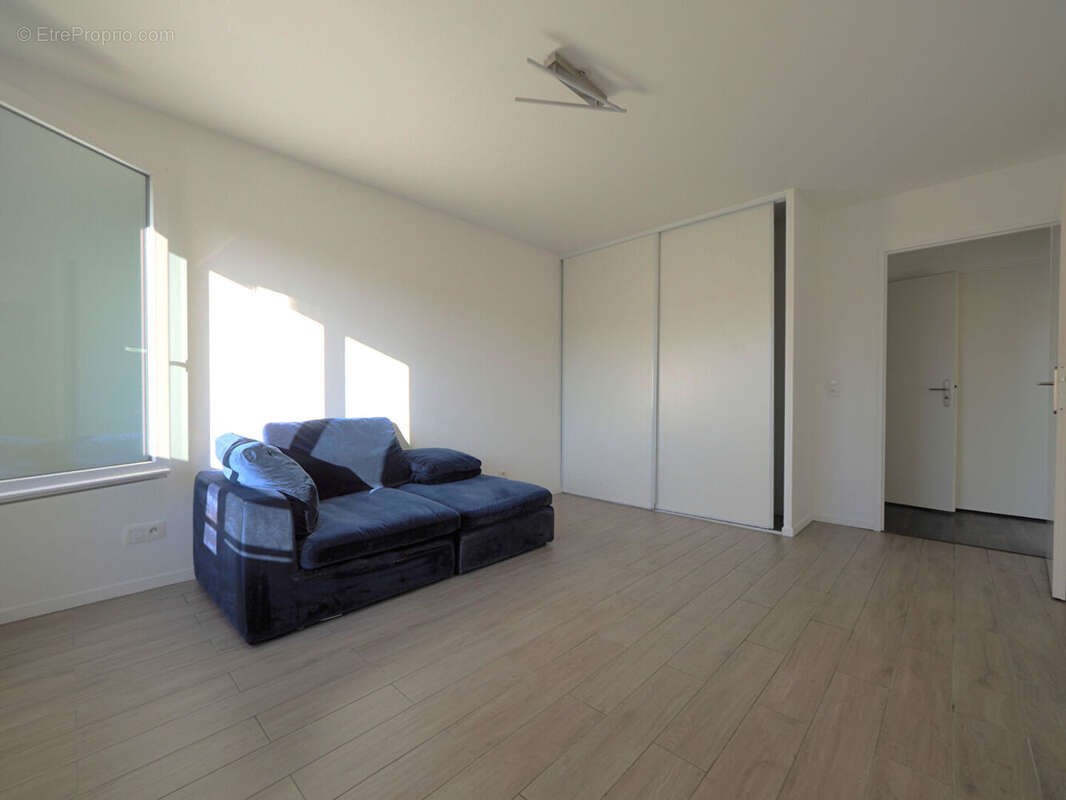 Appartement à ROMAINVILLE