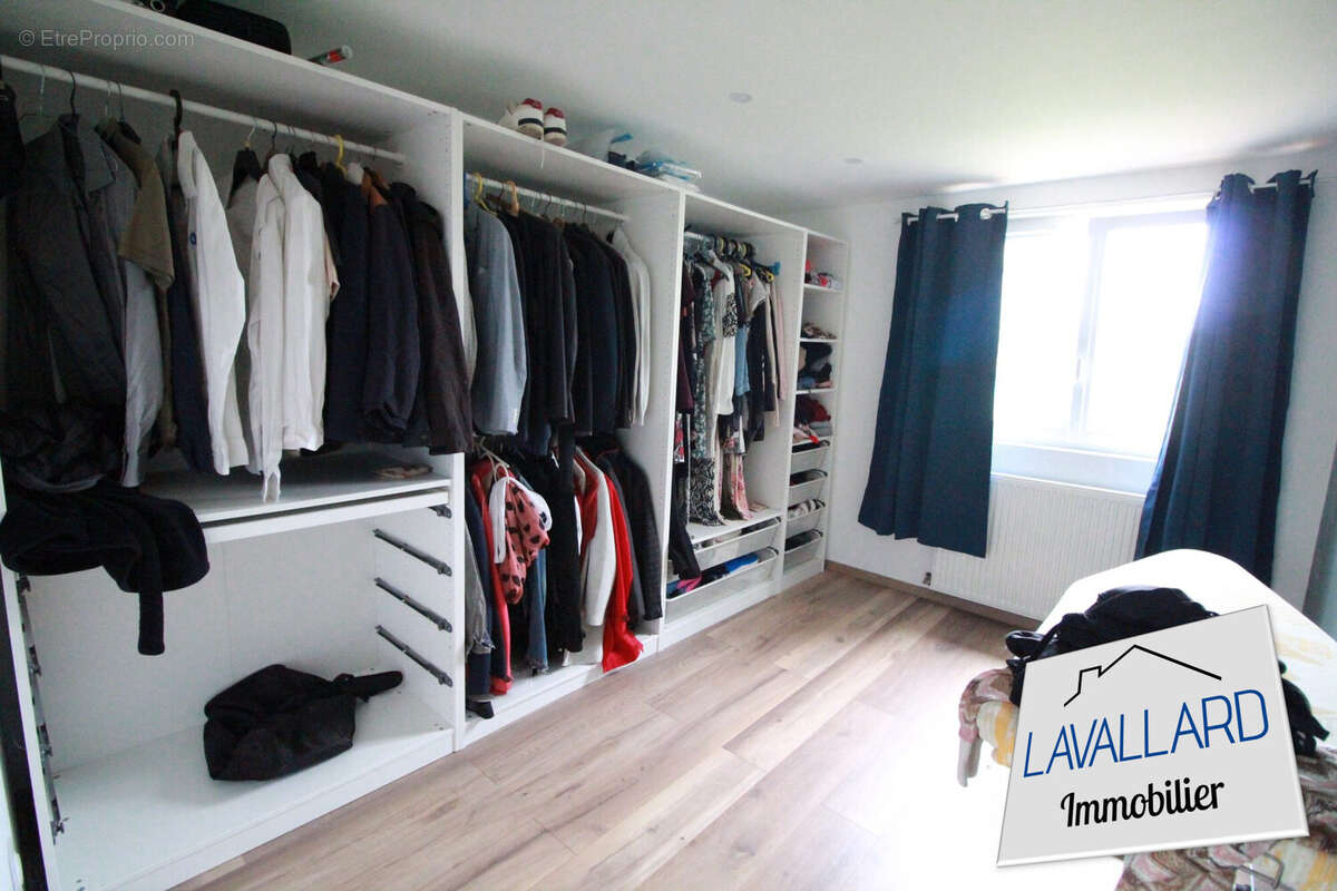 Maison à WARLOY-BAILLON