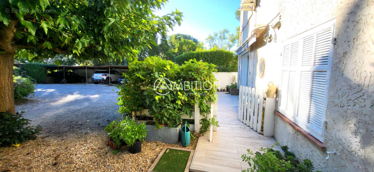 Appartement à SAINT-RAPHAEL