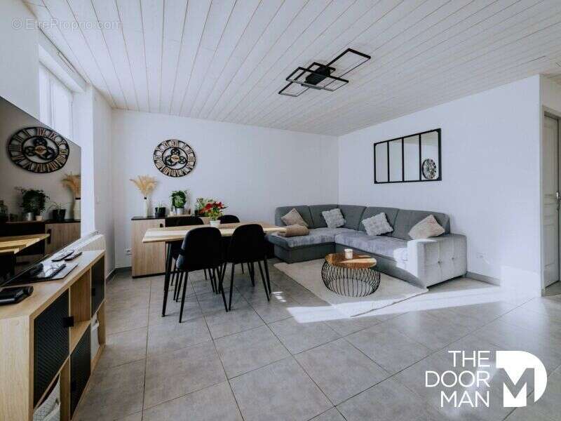 Appartement à LE VAL