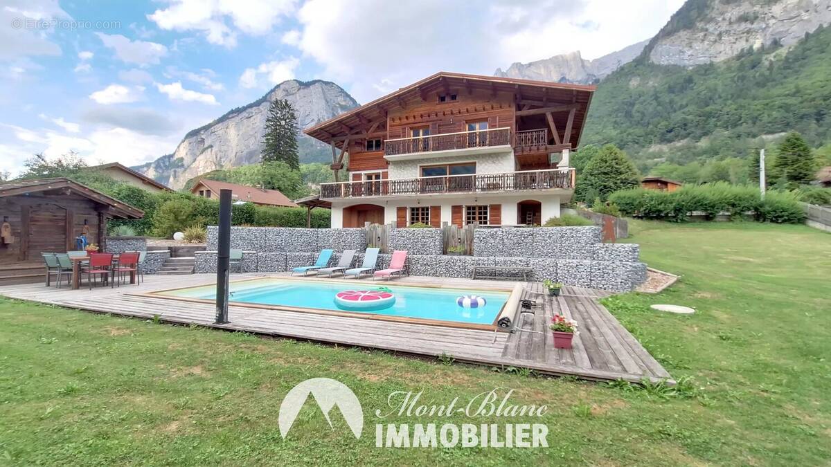 Maison à MAGLAND
