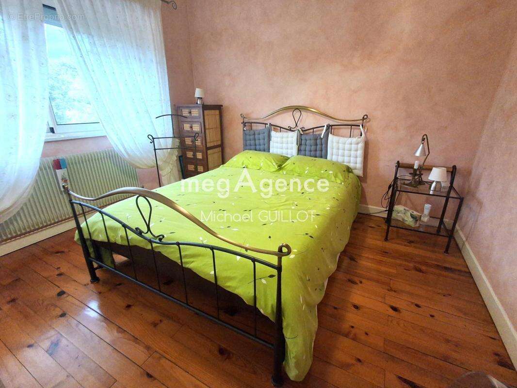 Charmante maison de 155 m² avec panorama exceptionnel - photo 8