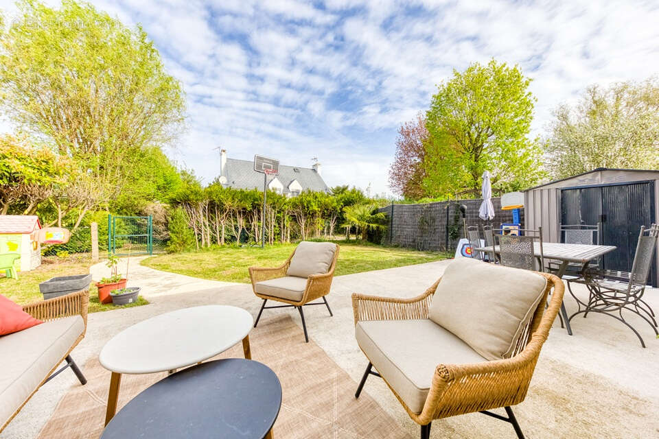 Maison à OZOIR-LA-FERRIERE