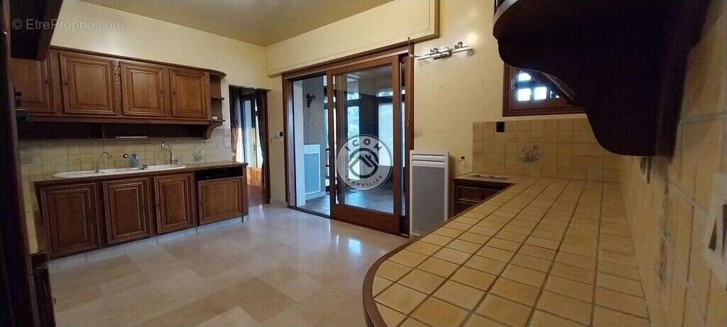 Maison à COULOUNIEIX-CHAMIERS