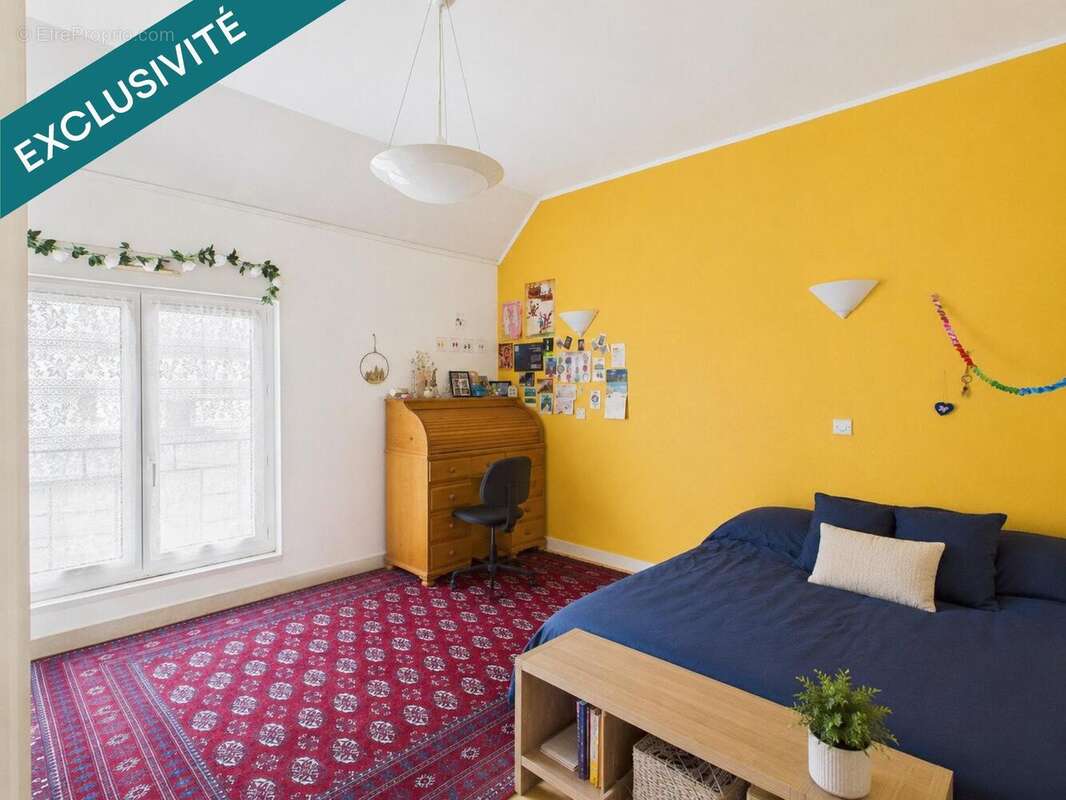 Maison 105 m² à Saint-Pol-De-Leon  - photo 9