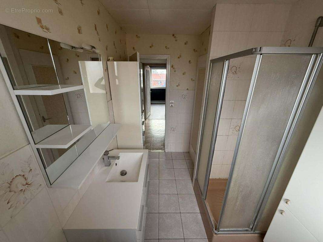 Appartement à CAUDRY