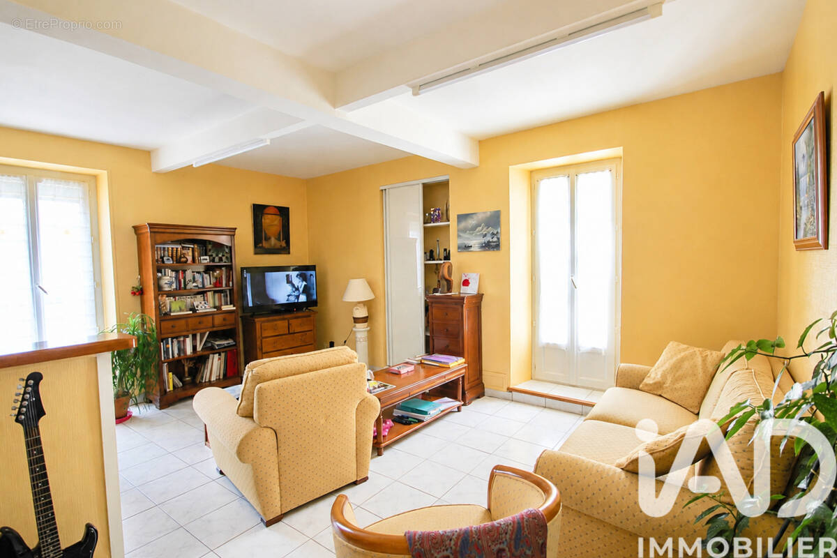 Photo 1 - Appartement à SAINTES