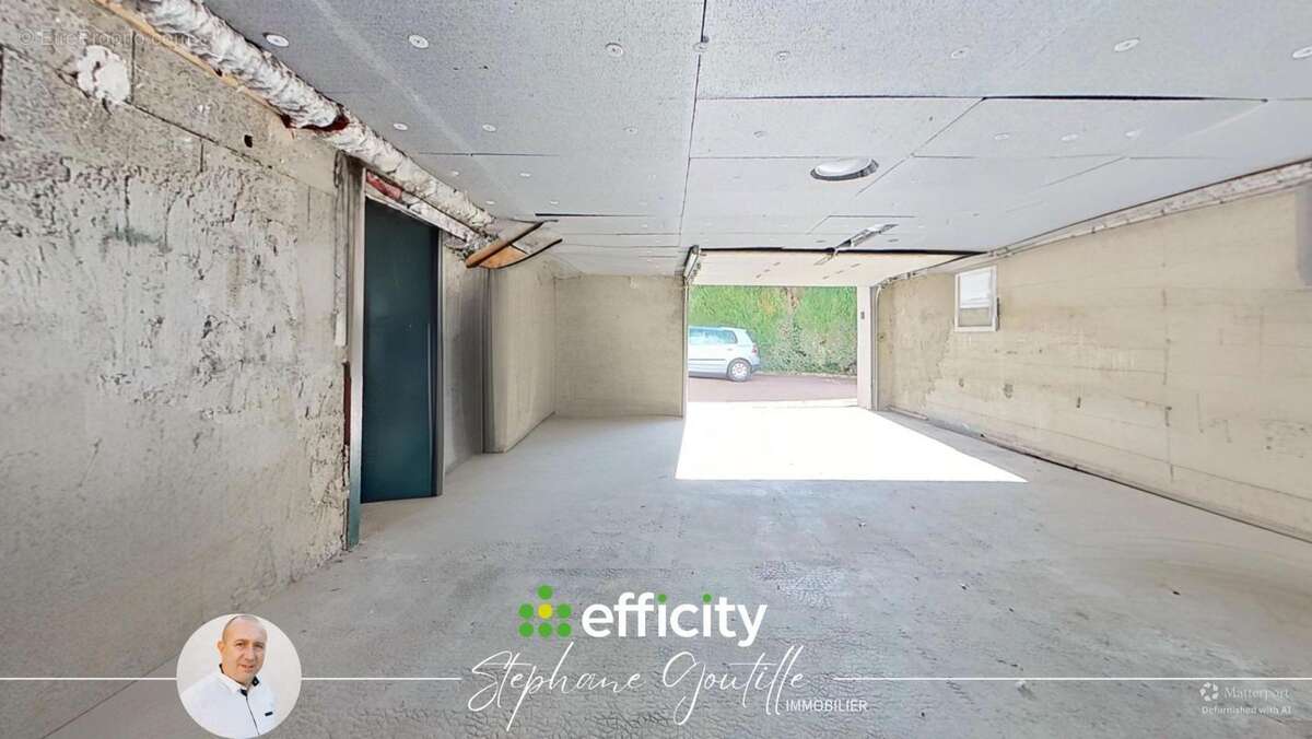 Maison 184 m² à Tarare  - photo 20