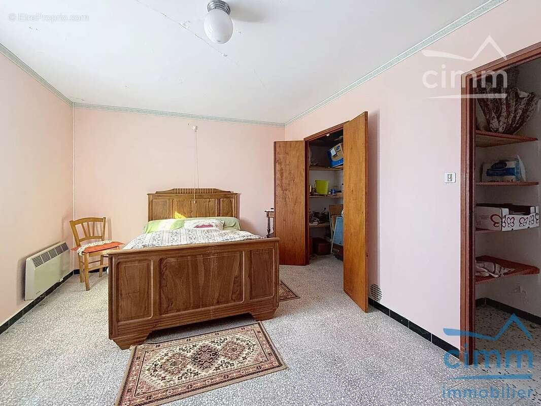 Maison à FERRASSIERES