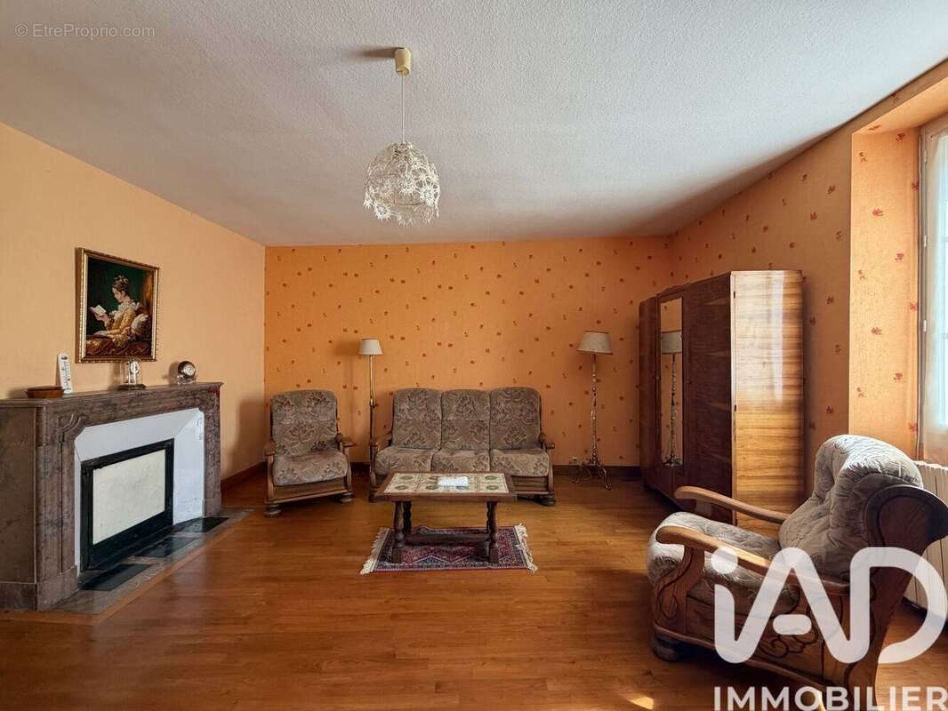 Maison 155 m² à Vervant  - photo 9