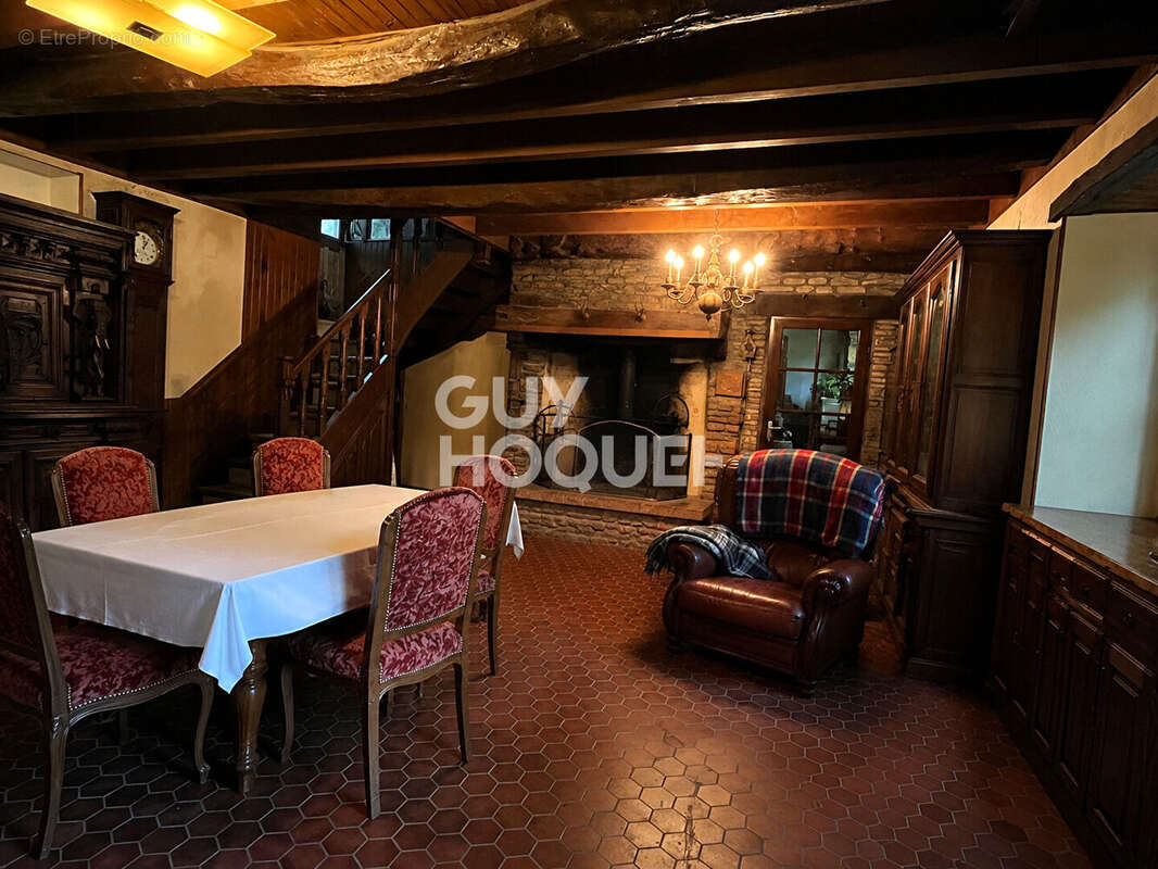 Maison à BAGUER-PICAN