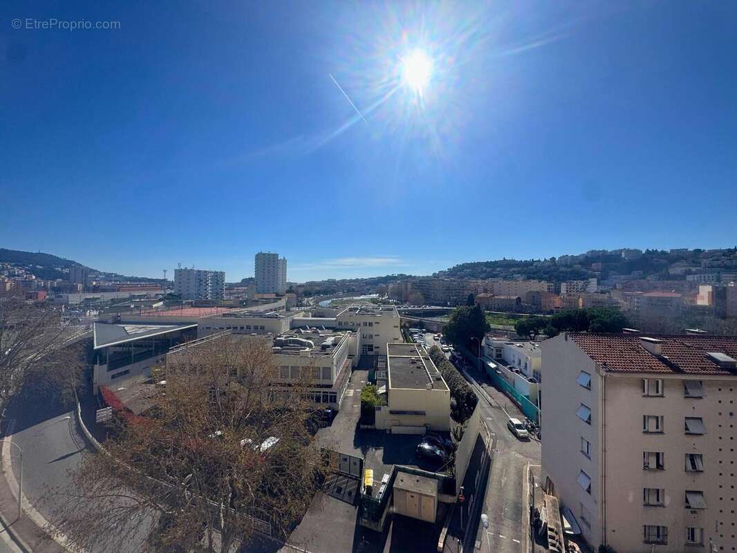   - Appartement à NICE