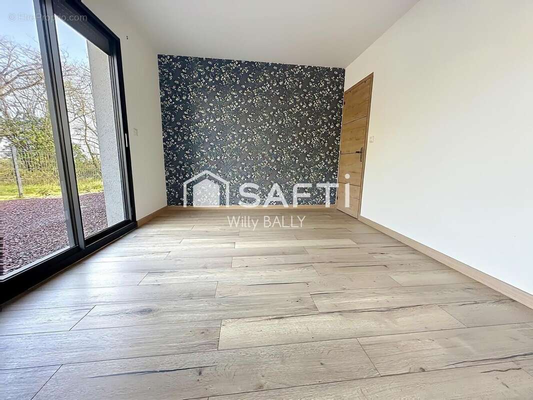 Photo 8 - Maison à MONTREUIL