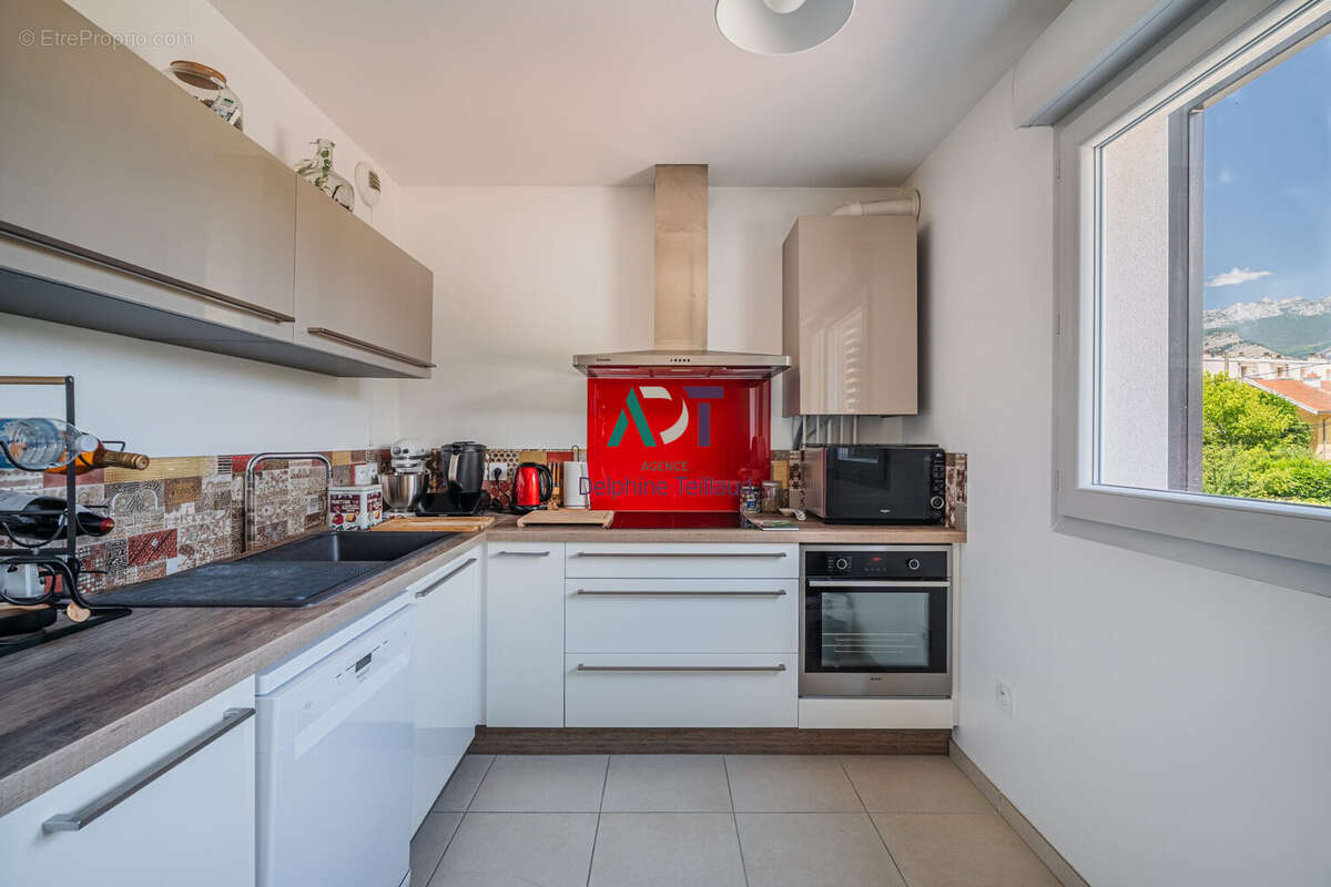 Appartement à FROGES