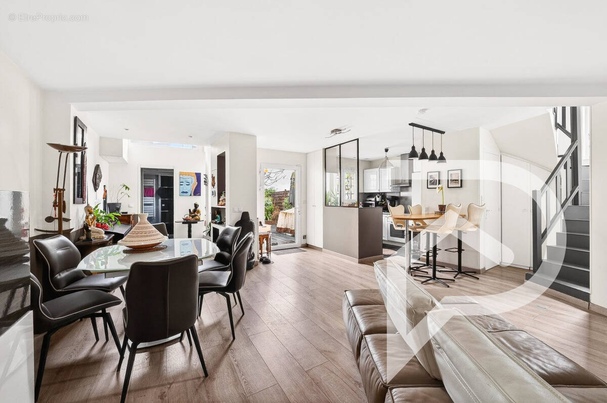 Maison à VITRY-SUR-SEINE