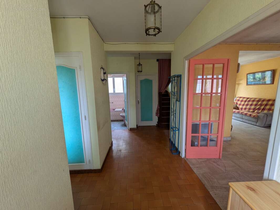 Ploërdut néo bretonne de 123 m² environ 5 pièces avec vie de plain pied parcelle clôturée de 803m² - photo 4
