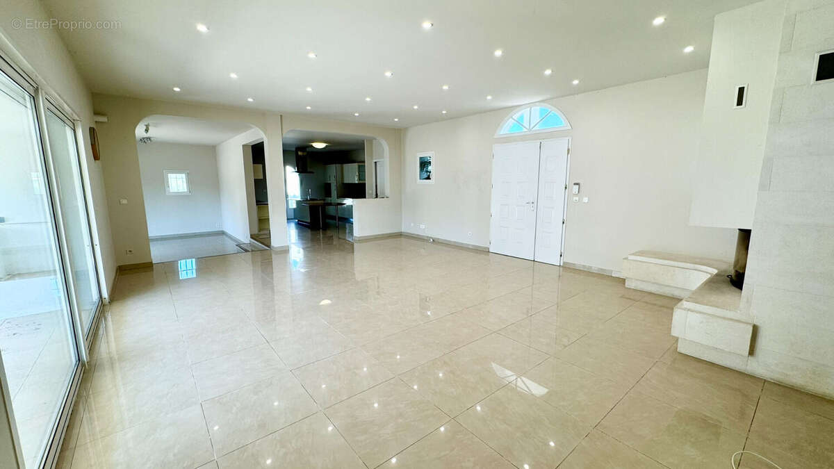 Maison piscine 220m² aix nord - photo 15