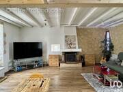 Photo 1 - Maison à MARC-LA-TOUR