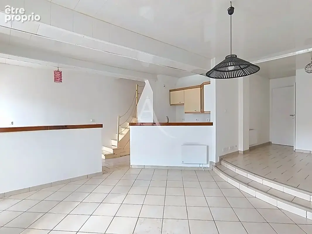 Maison à CHERRE