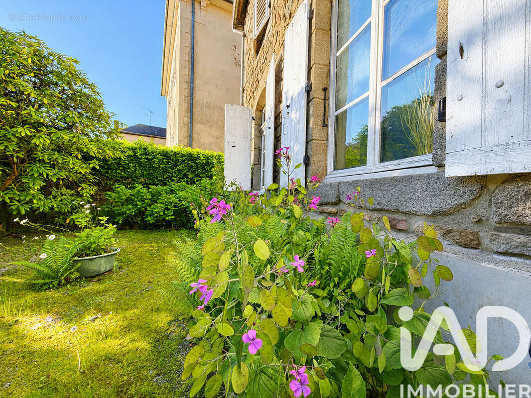 Photo 5 - Maison à NEUVIC