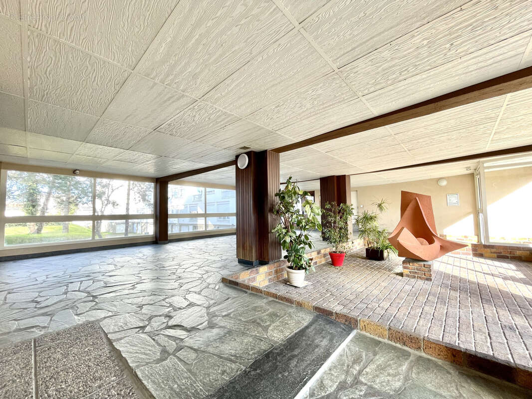 Appartement à HEROUVILLE-SAINT-CLAIR