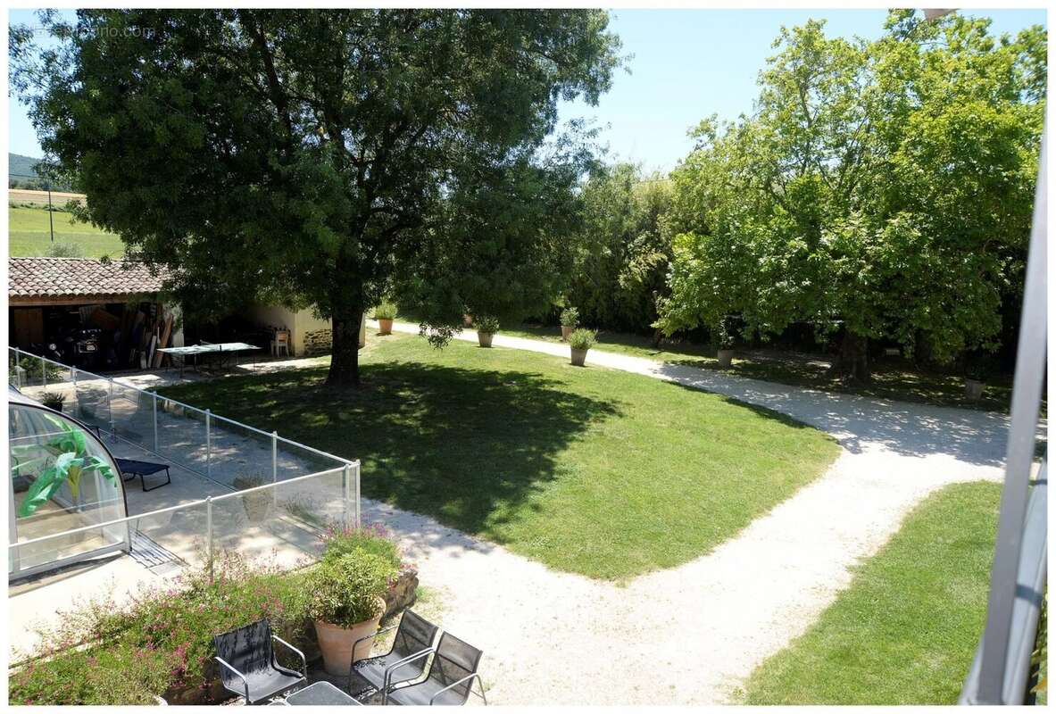 Appartement à CHOMERAC