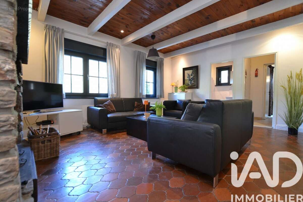 Maison 123 m² à Boisset  - photo 4
