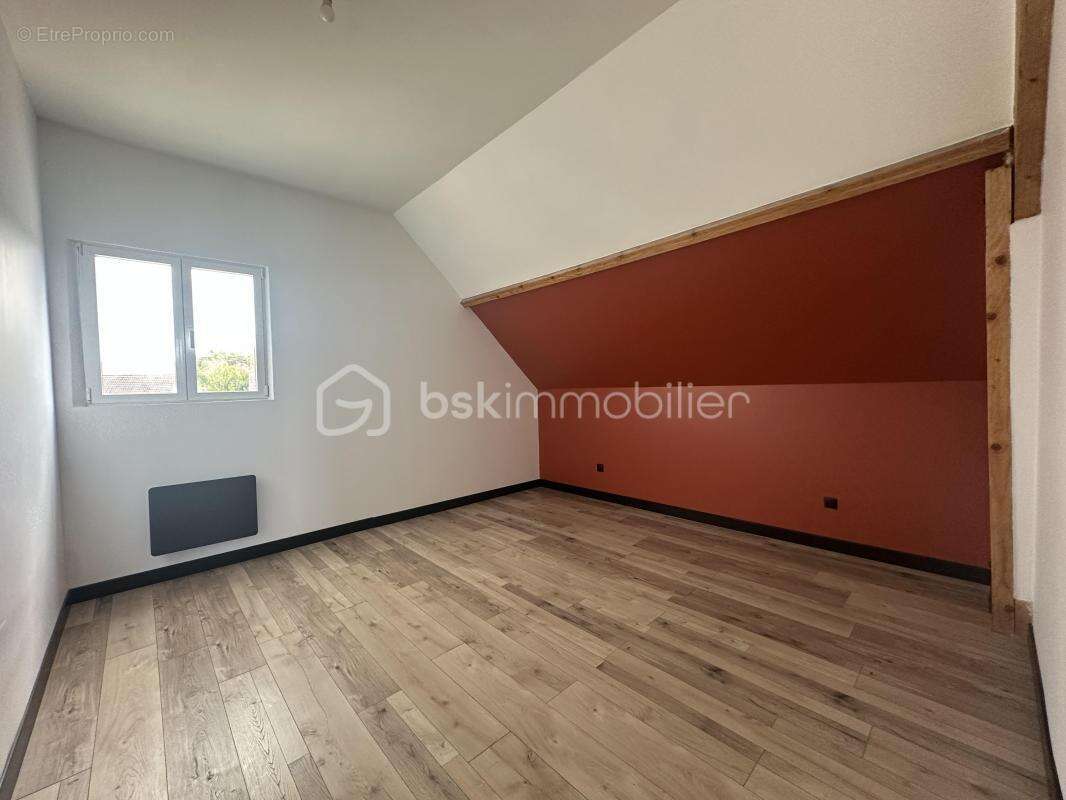 Maison à MORET-SUR-LOING