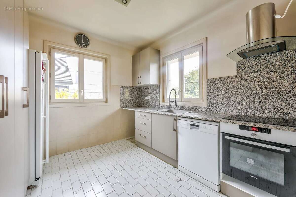 Maison à CROISSY-SUR-SEINE