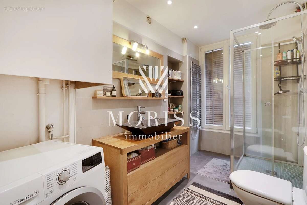 Appartement à PARIS-9E