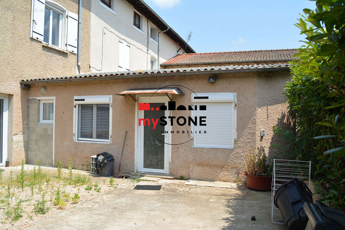 Maison à BELLEVILLE