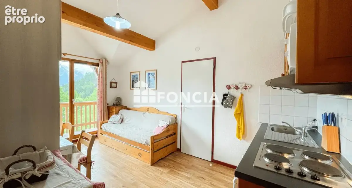 VALFREJUS – Appartement lumineux avec vue panoramique sur les massifs -À deux pas des pistes, ce charmant appartement de 25 m² v - photo 2