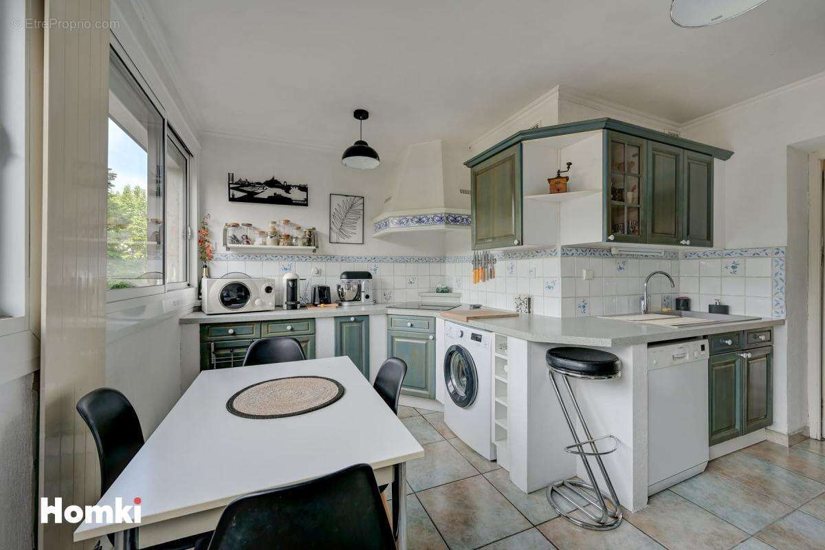 Appartement à MARSEILLE-10E