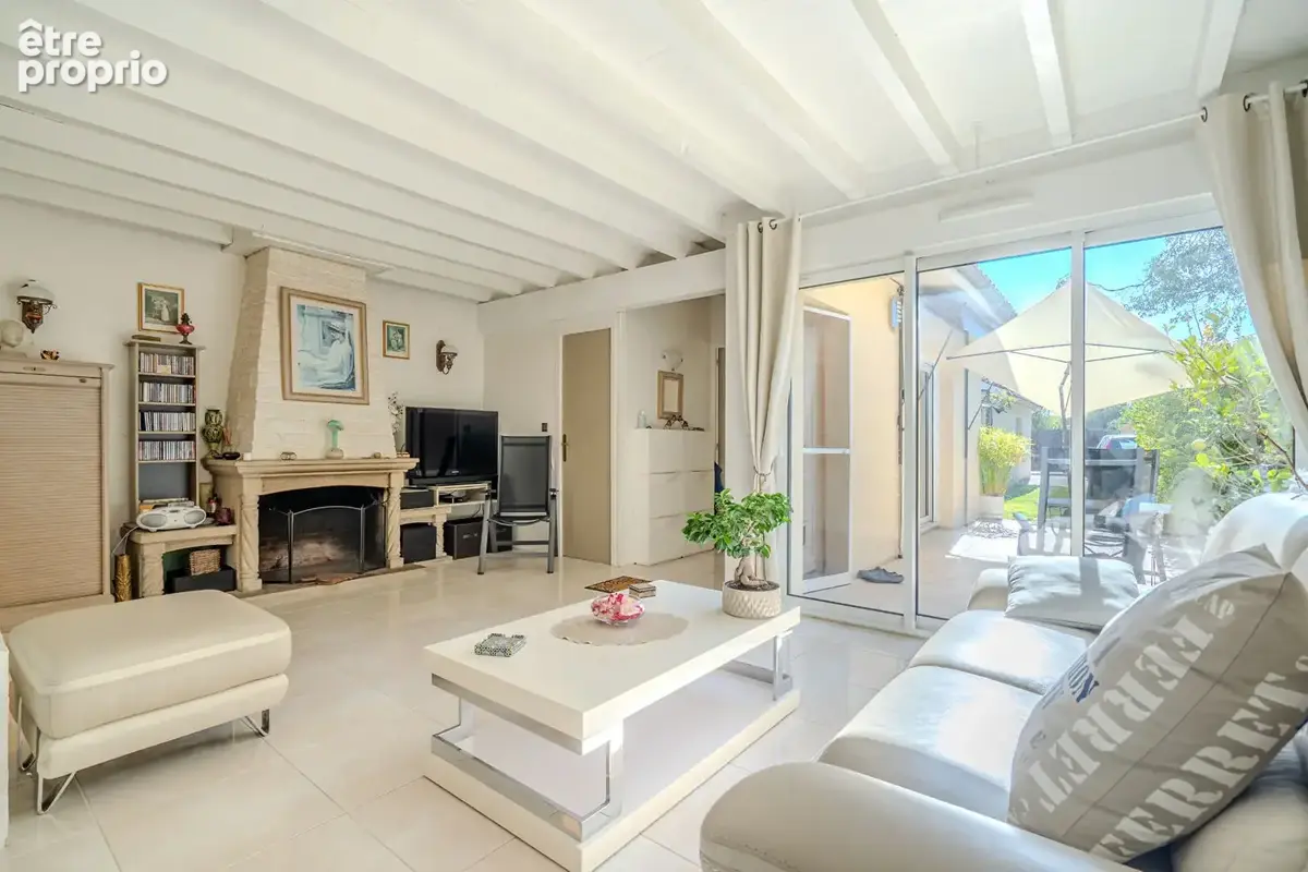 Bas Floirac / Bordeaux - Maison de 200 m² avec jardin et garage - photo 2