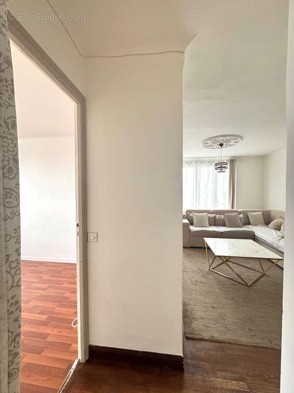 Appartement à MANTES-LA-VILLE