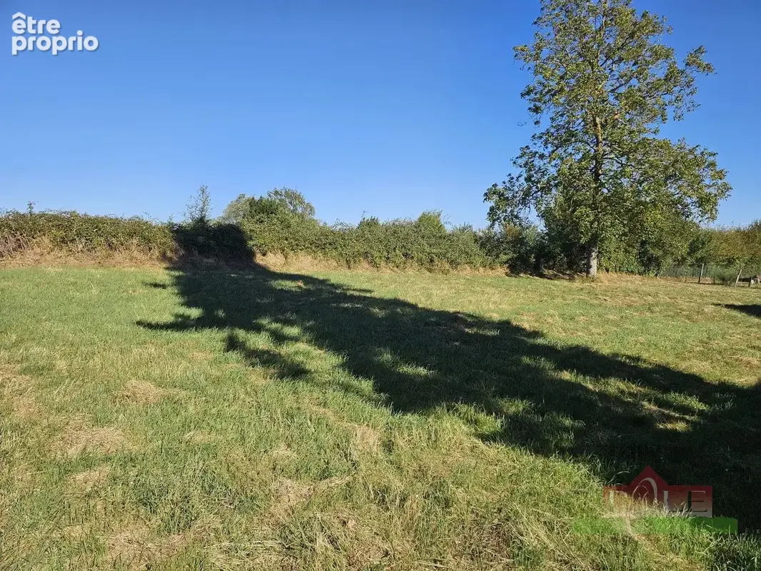Terrain à JARDIN