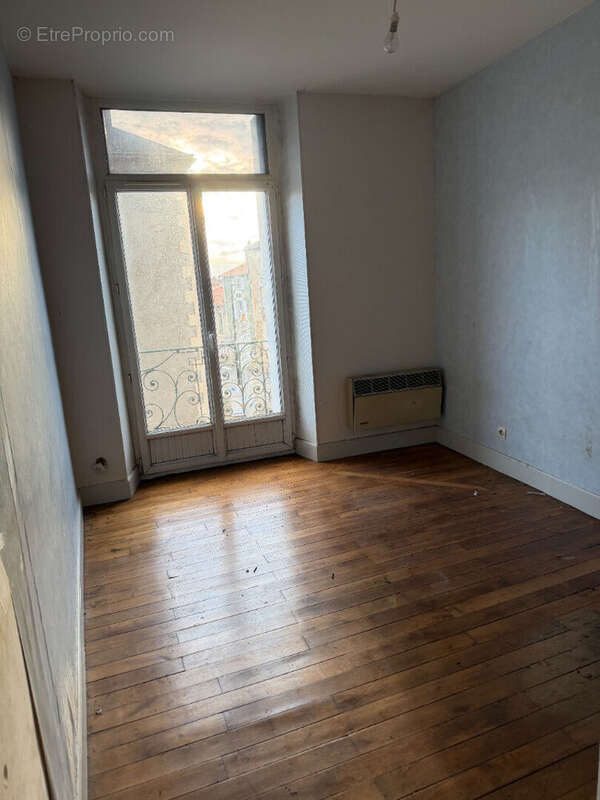 Maison à VIVONNE