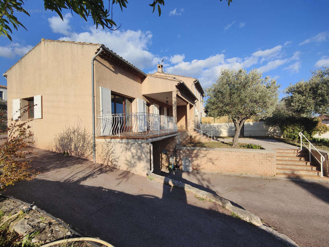 Maison à LA VALETTE-DU-VAR
