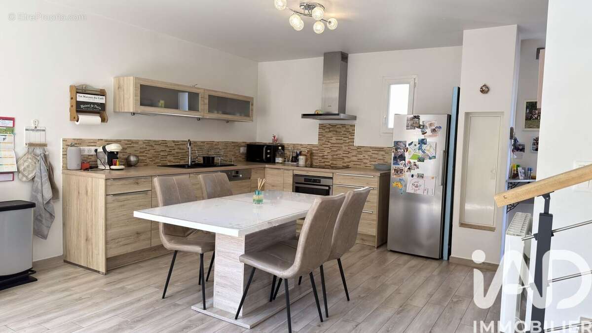 Photo 4 - Maison à MEYRARGUES